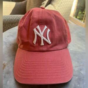 47Brand New York Yankees baseball cap.
